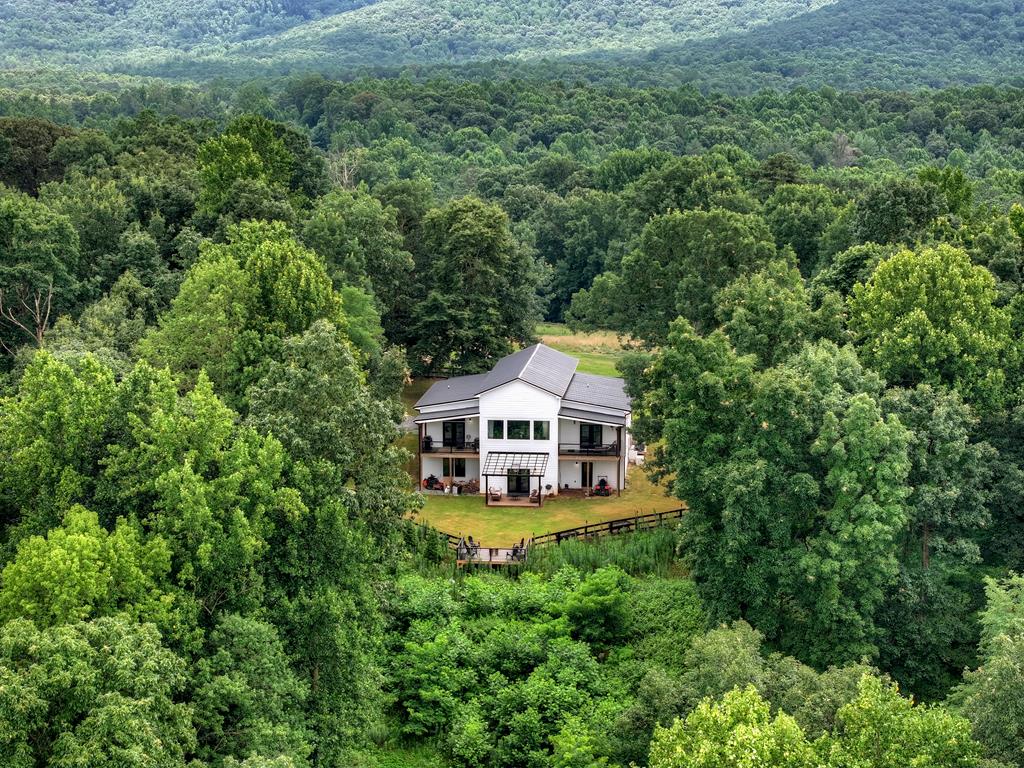 2086 Burnt Mountain Road Property Photo 136