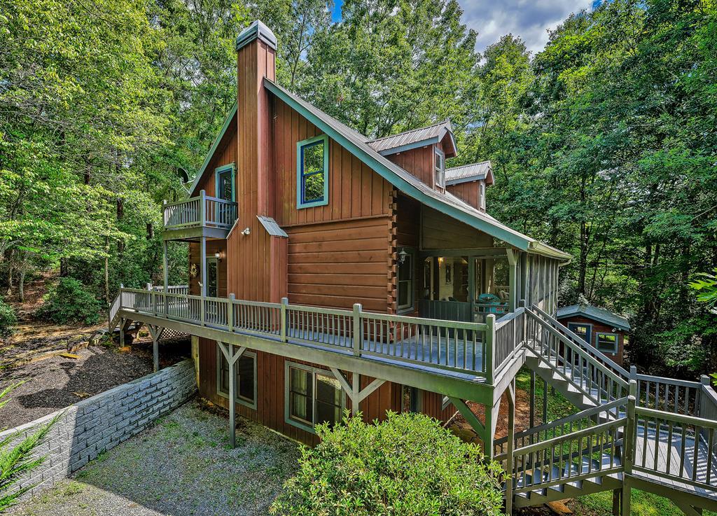 160 Adams Circle Property Photo 1
