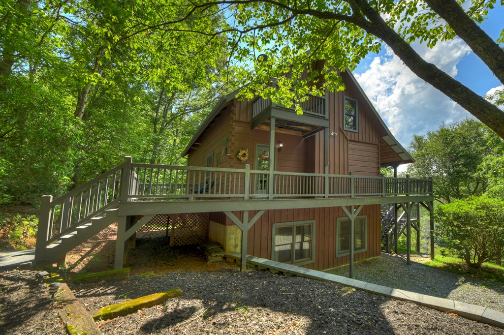 160 Adams Circle Property Photo 6