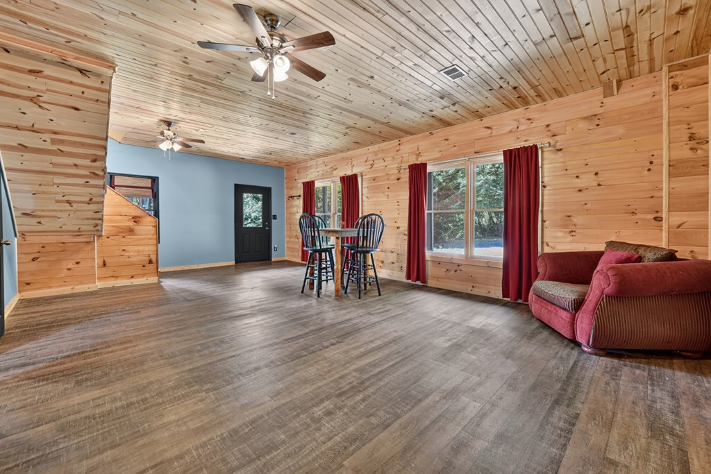 160 Adams Circle Property Photo 35