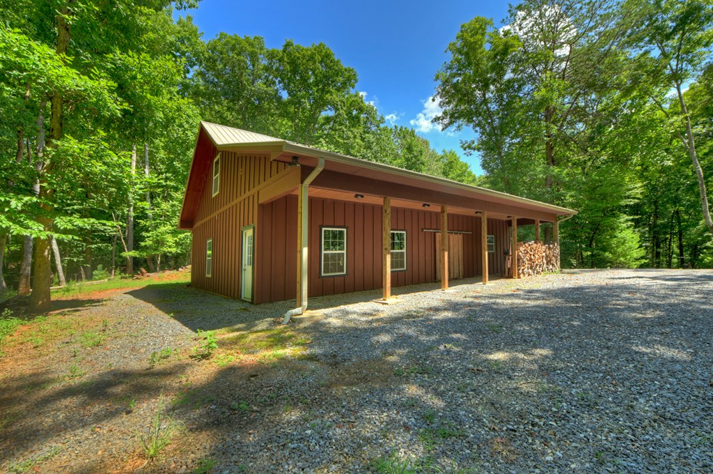160 Adams Circle Property Photo 42