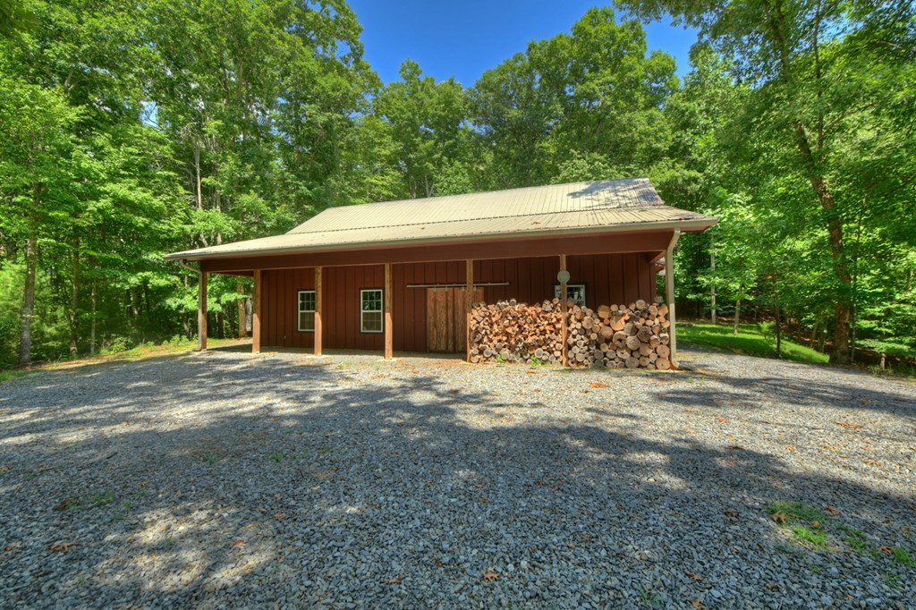 160 Adams Circle Property Photo 43