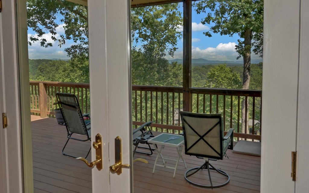 280 Cherokee Court Property Photo 8