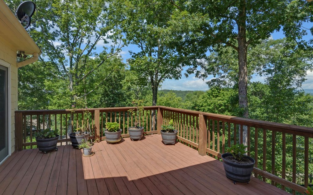 280 Cherokee Court Property Photo 37