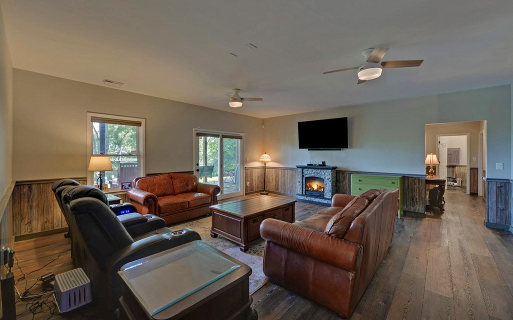 280 Cherokee Court Property Photo 43