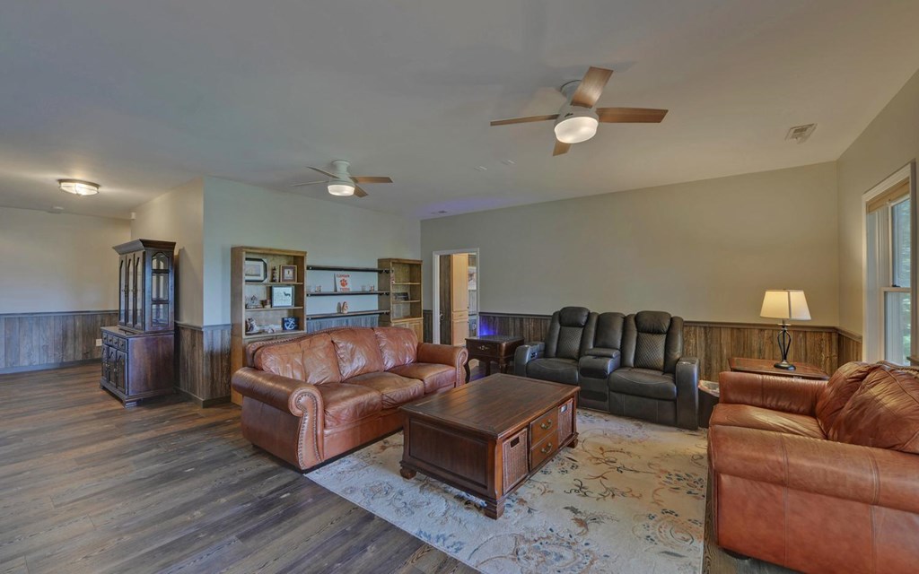 280 Cherokee Court Property Photo 44