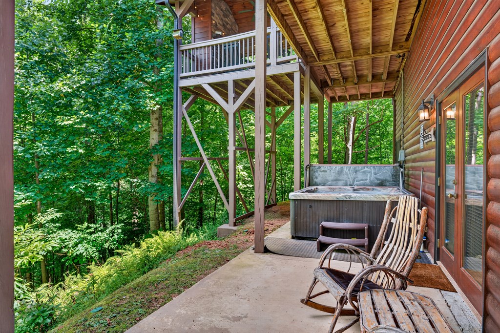 573 Weaver Creek Way Property Photo 25