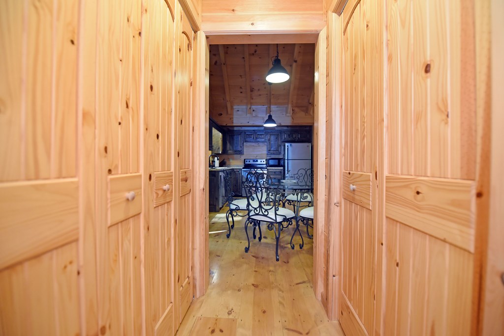 260 Jason Martin Circle Property Photo 31