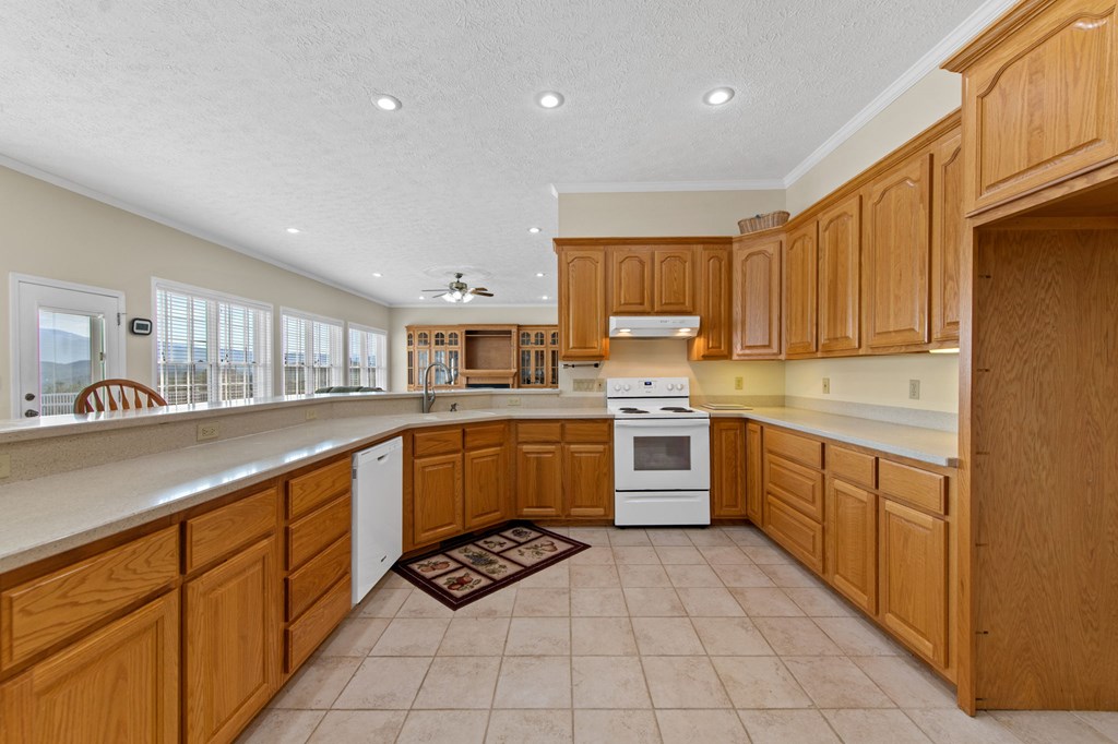 752 Cherokee Trail Property Photo 32