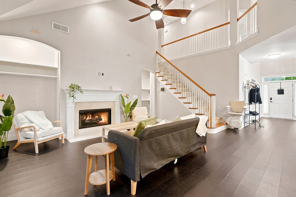 225 Brookview Place Property Photo 8