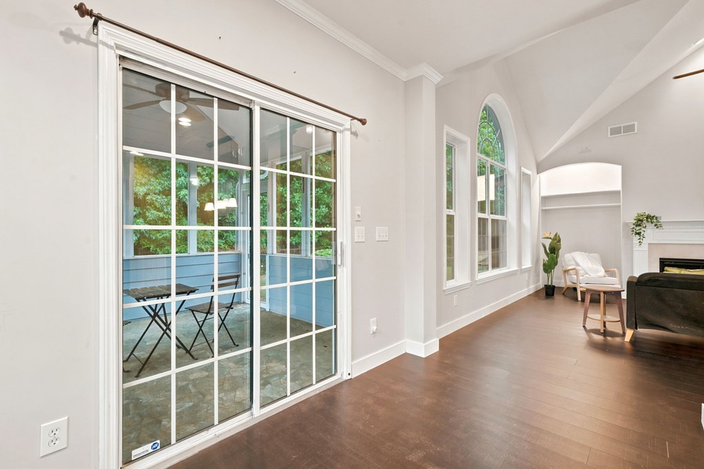 225 Brookview Place Property Photo 13
