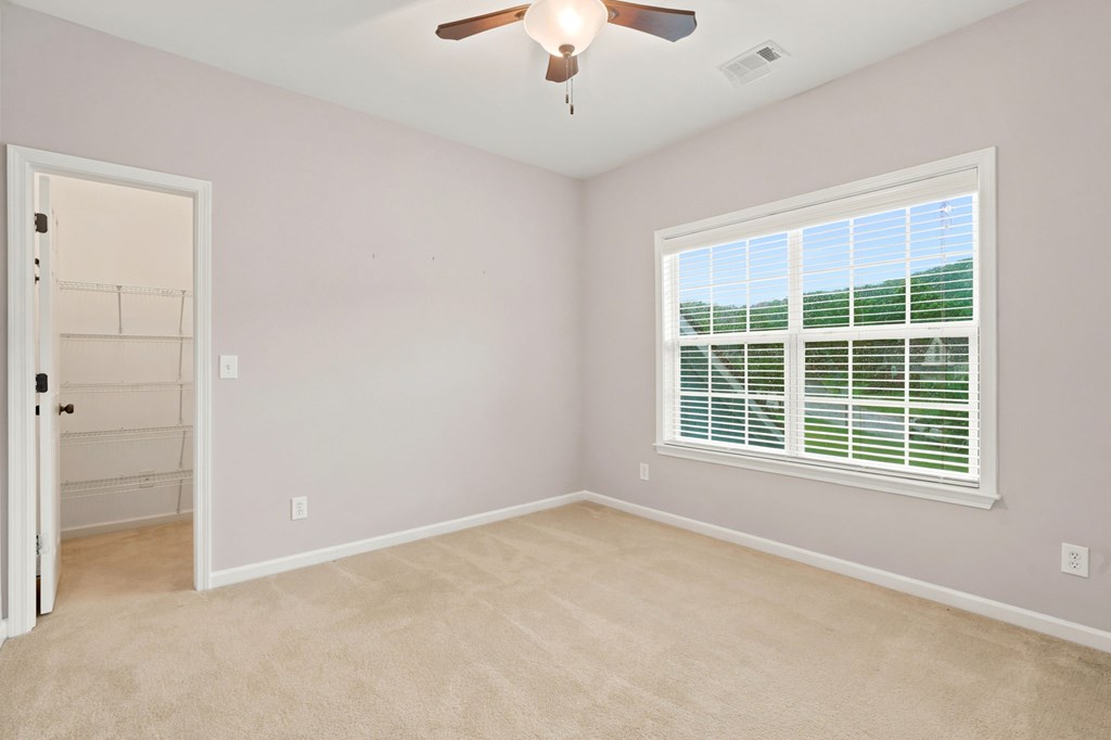 225 Brookview Place Property Photo 33