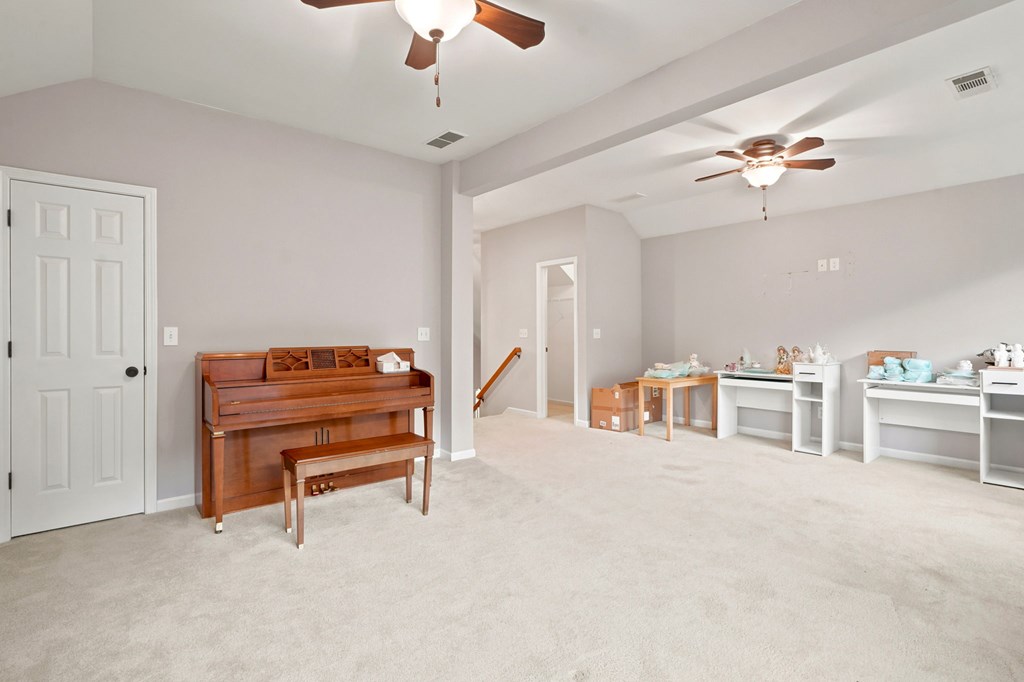 225 Brookview Place Property Photo 35
