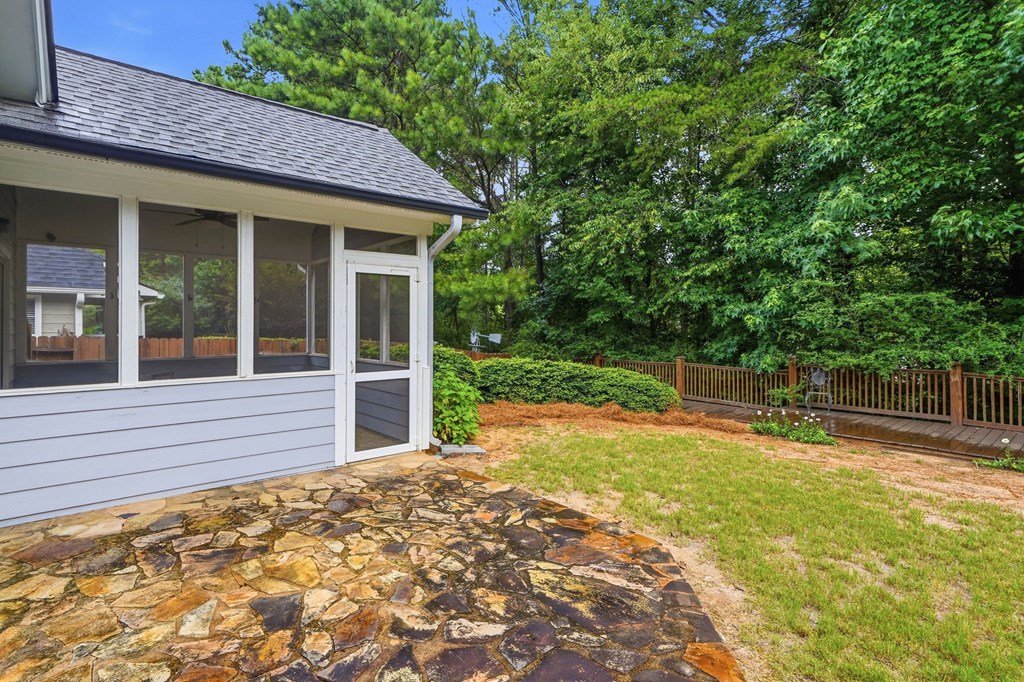 225 Brookview Place Property Photo 39