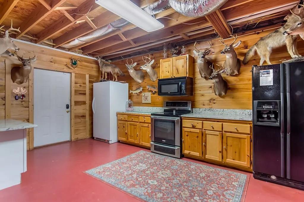 233 Ivy Ridge Property Photo 24