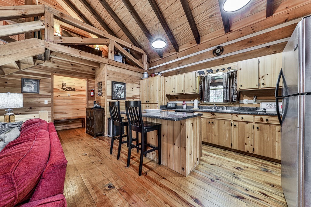 245 Weeks Creek Property Photo 18