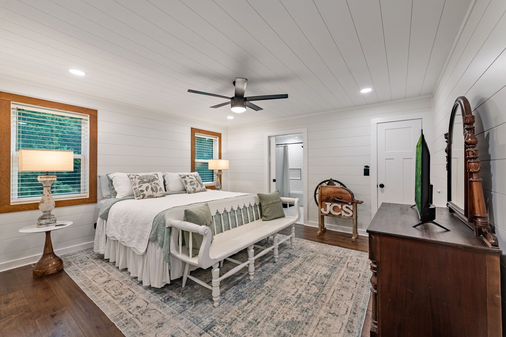 135 Rolling Hills Drive Property Photo 31