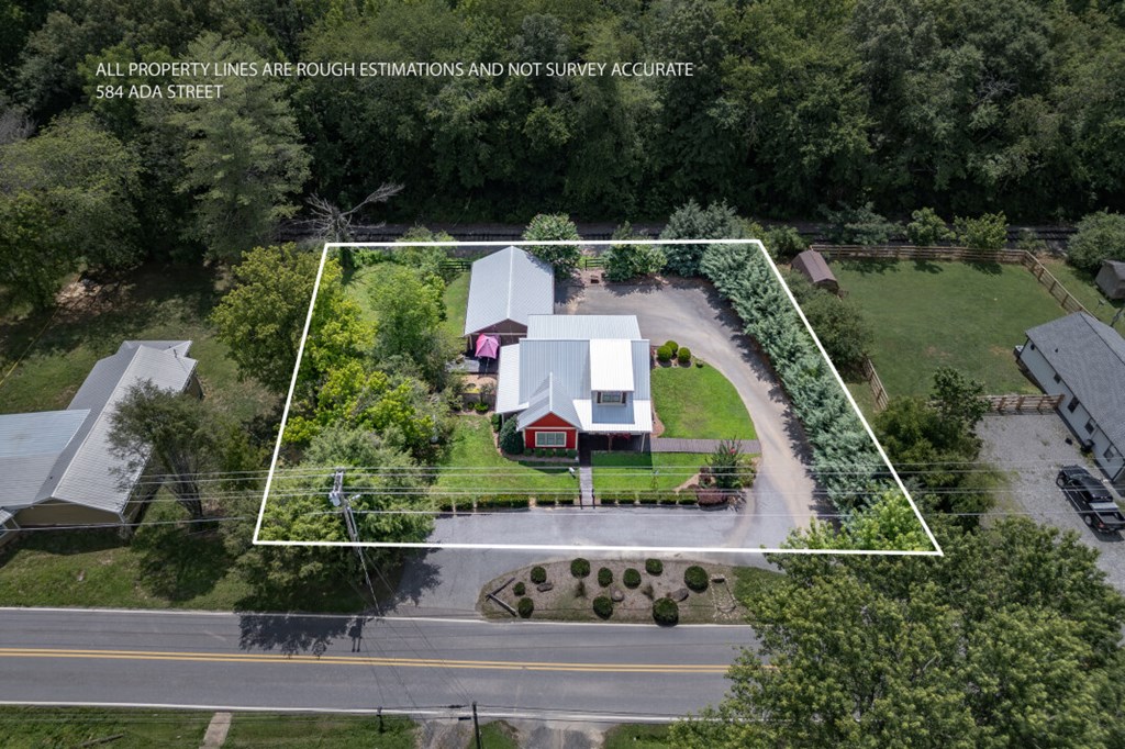 584 Ada Street Property Photo 15