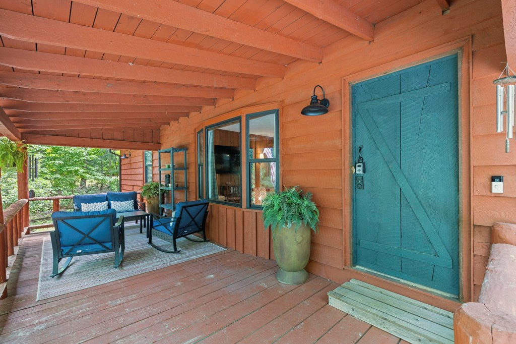 23 Briar Cove Lane Property Photo 8