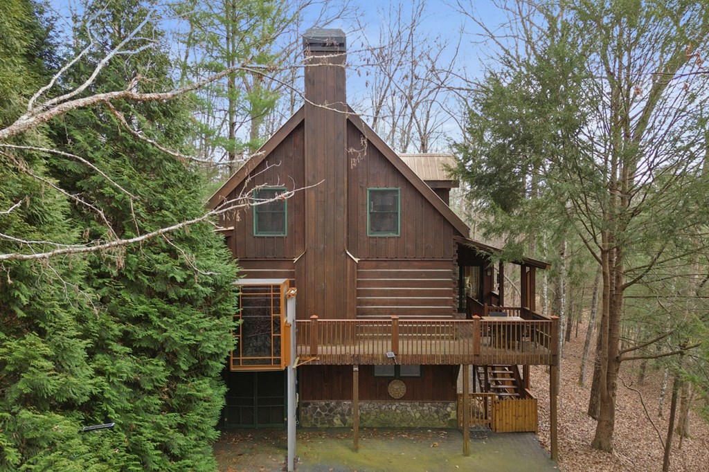 143 Kaely Drive Property Photo 4