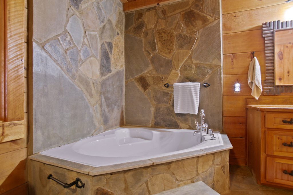 143 Kaely Drive Property Photo 38