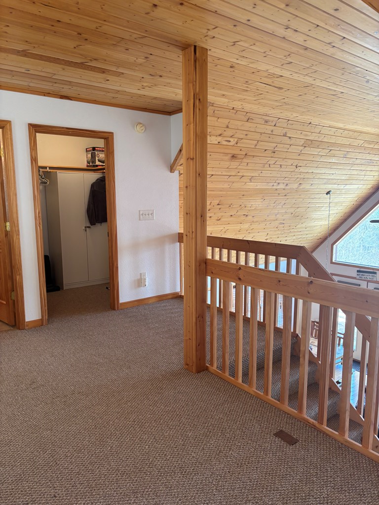 380 Buck Ridge Drive Property Photo 10