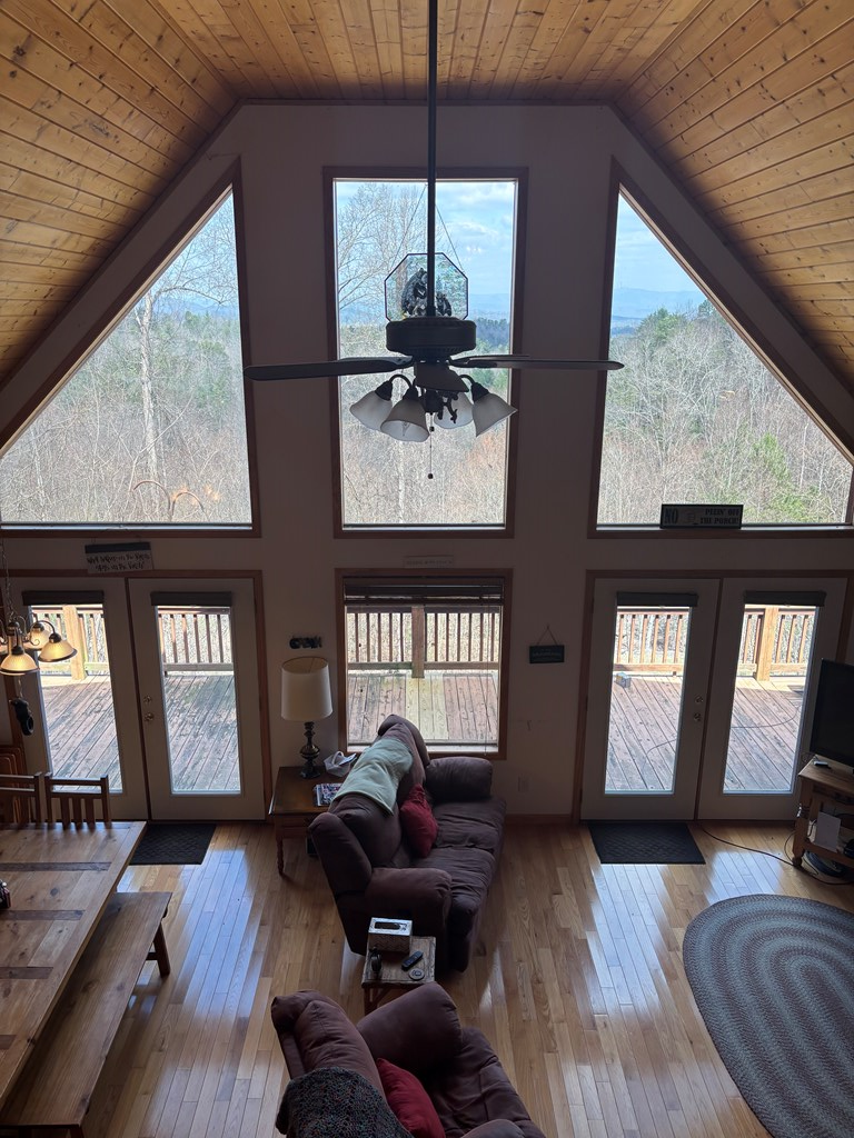 380 Buck Ridge Drive Property Photo 12