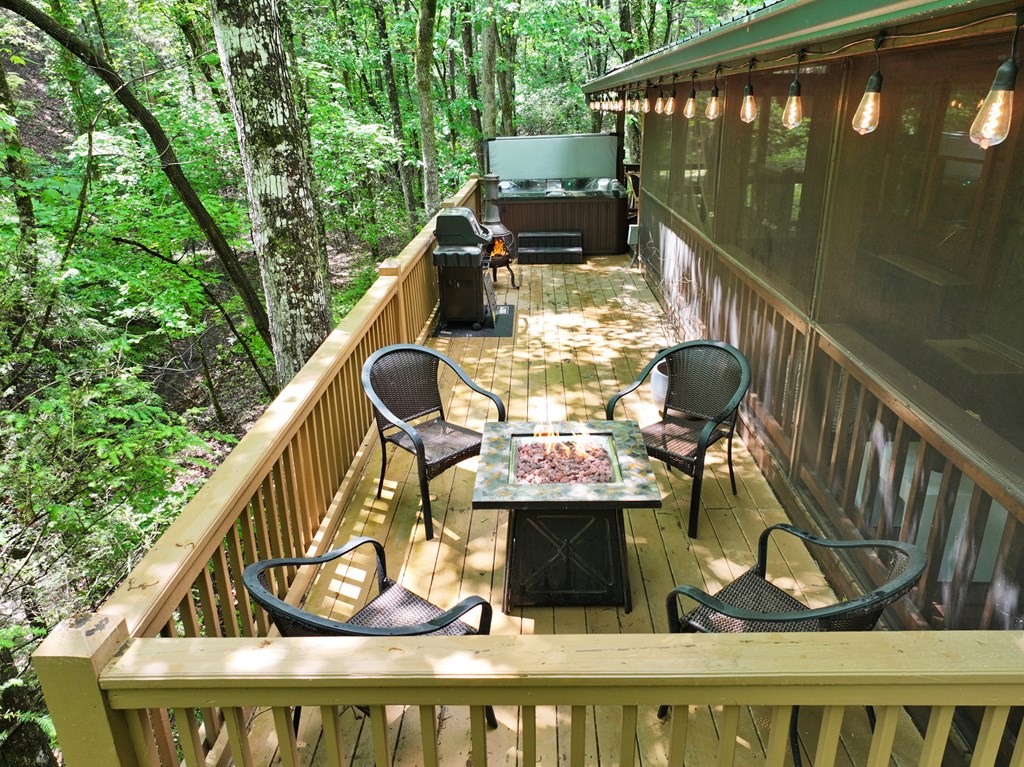 189 Cherry Lake Drive Property Photo 7