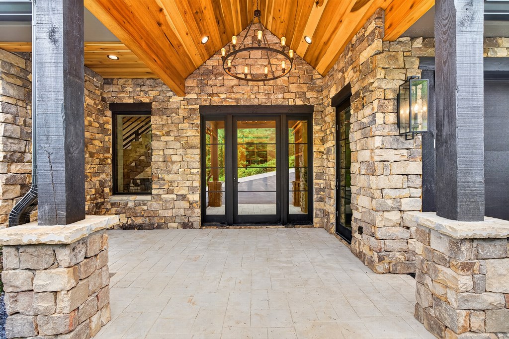 44 Staurolite Mountain Road Property Photo 5