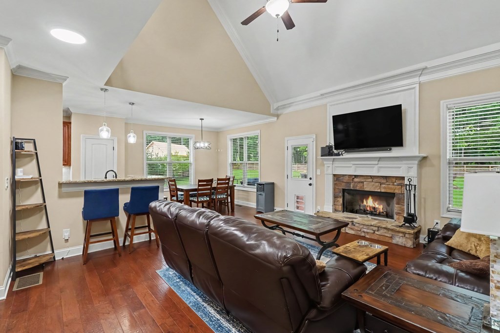 64 Blandwood Dr. Property Photo 9