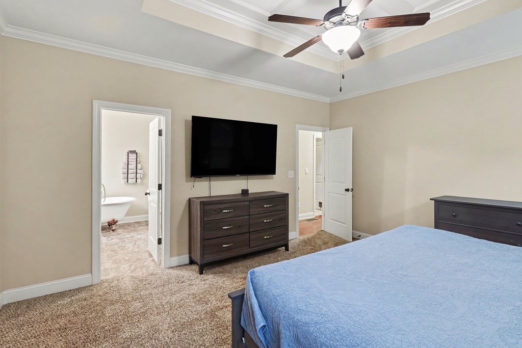 64 Blandwood Dr. Property Photo 15