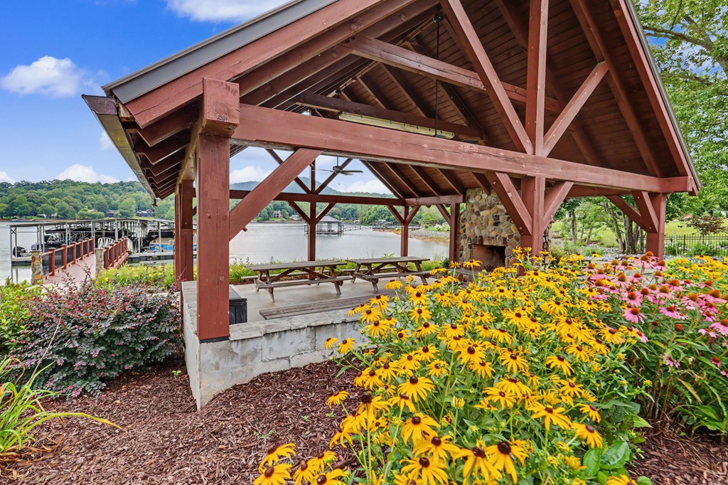 903 Elf School Road Property Photo 67