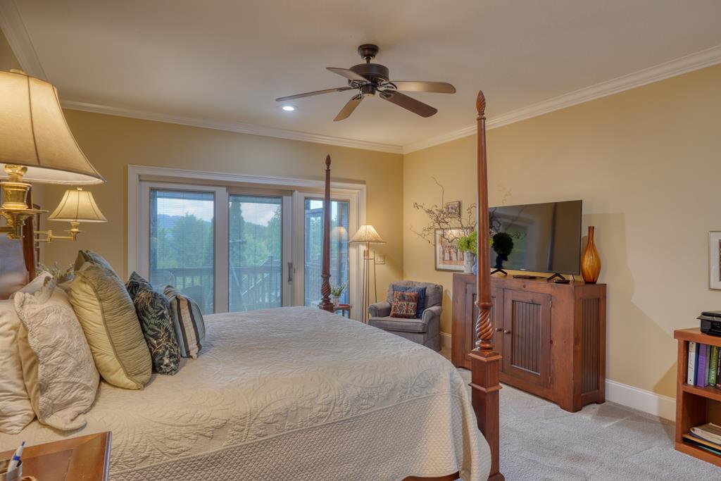 238 Meadowbrook Drive Property Photo 32