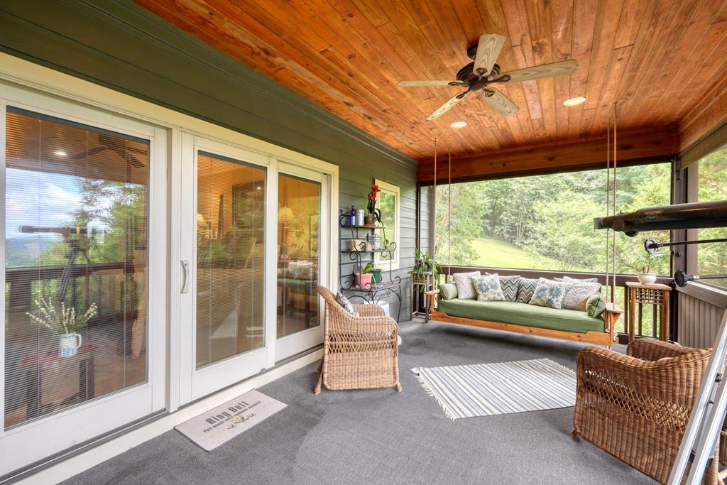 238 Meadowbrook Drive Property Photo 34
