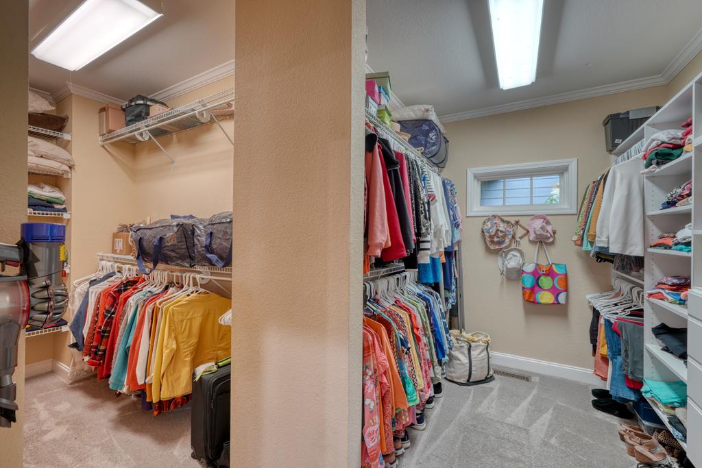 238 Meadowbrook Drive Property Photo 40