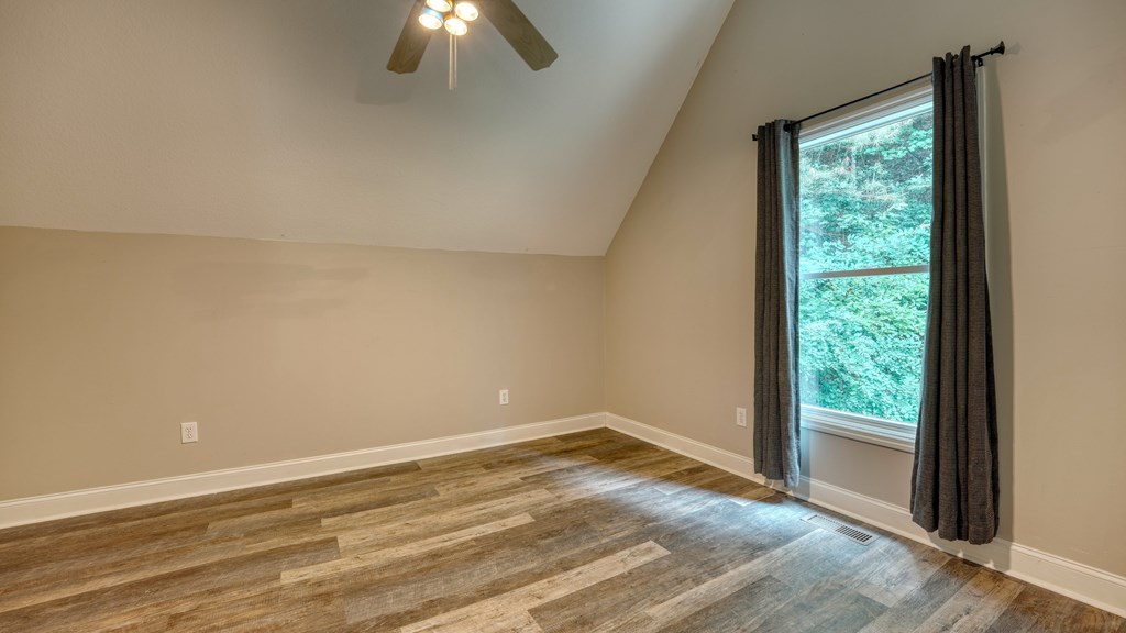 4107 Twiggs Drive Property Photo 15