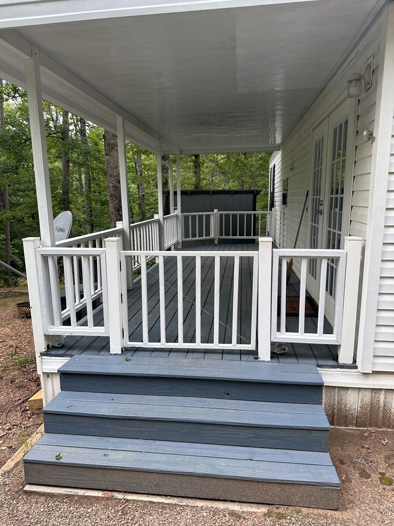 185 Red Hawk Lane Property Photo 5