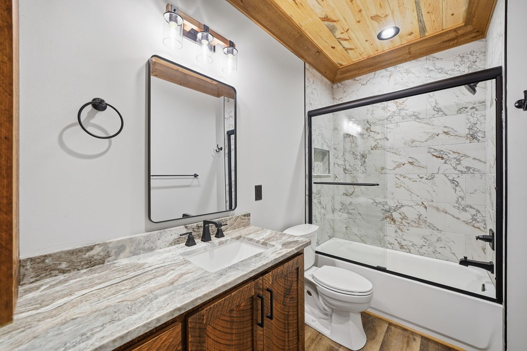 835 Hilton Drive Property Photo 14