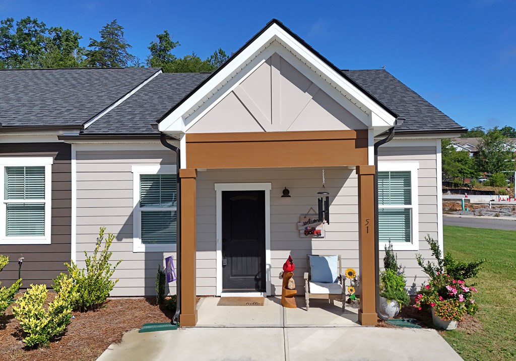 25 Grove Loop Property Photo 12