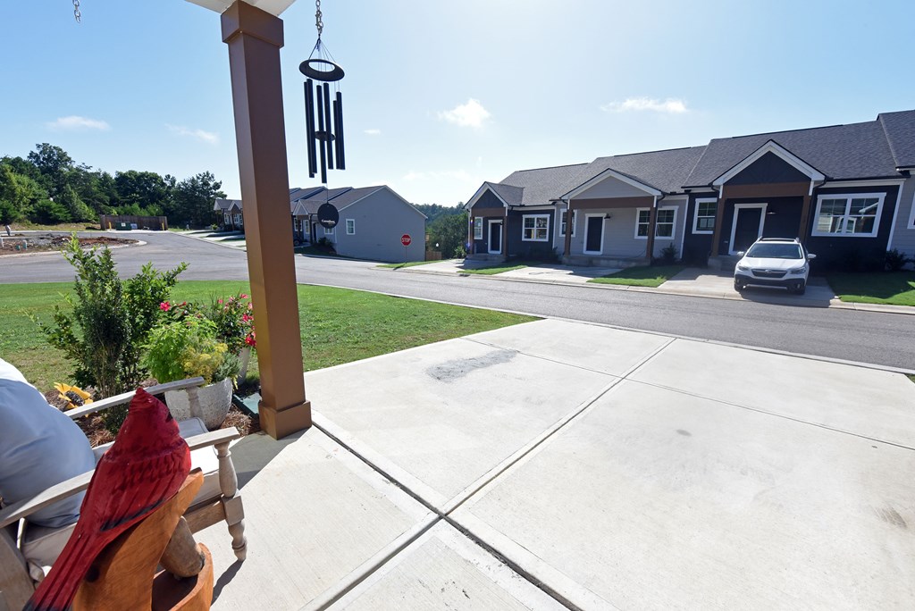 25 Grove Loop Property Photo 14