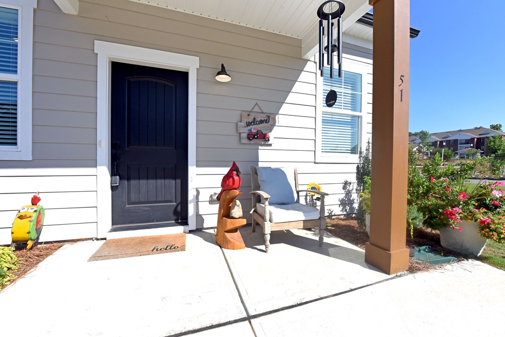 25 Grove Loop Property Photo 15