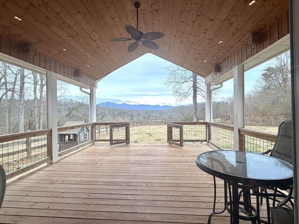 373 New Forest Road Property Photo 12