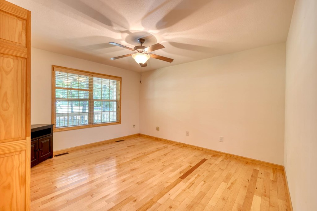 382 Lola Mae Way Property Photo 14