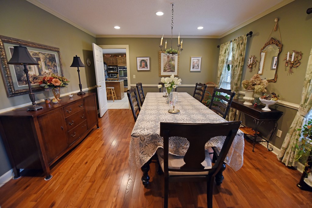 38 Oakwood Drive Property Photo 12