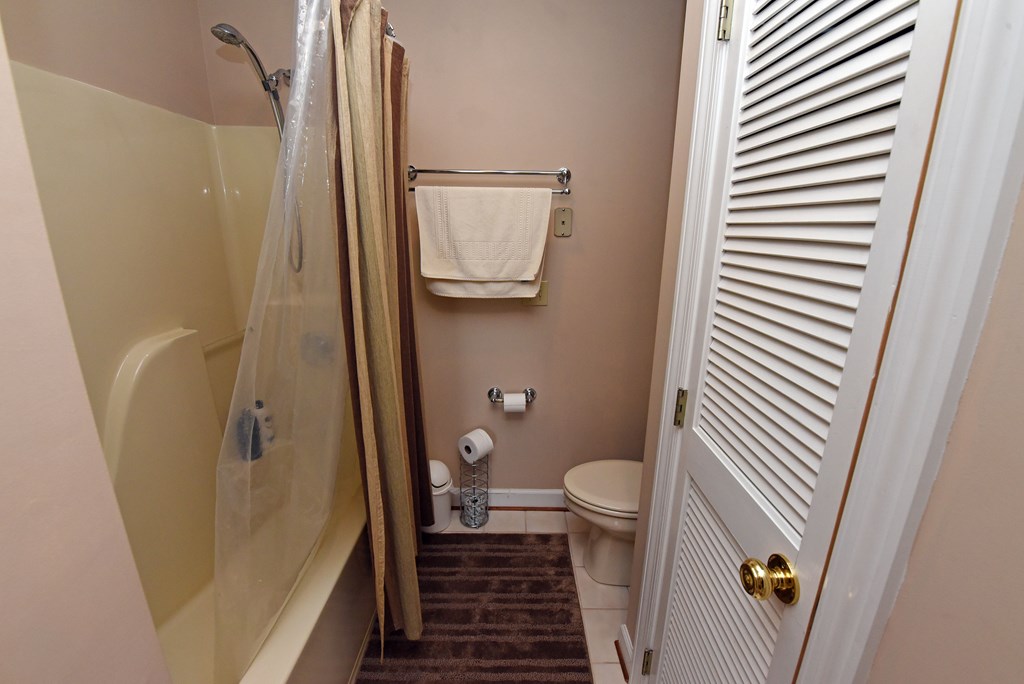 38 Oakwood Drive Property Photo 32