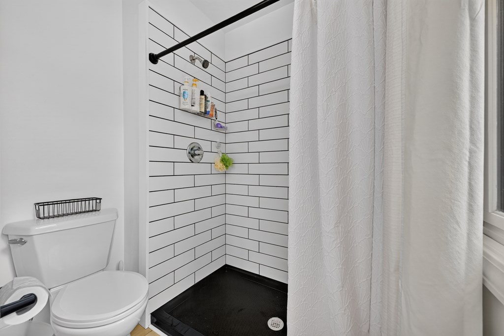 199 Hillsdale Drive Property Photo 30