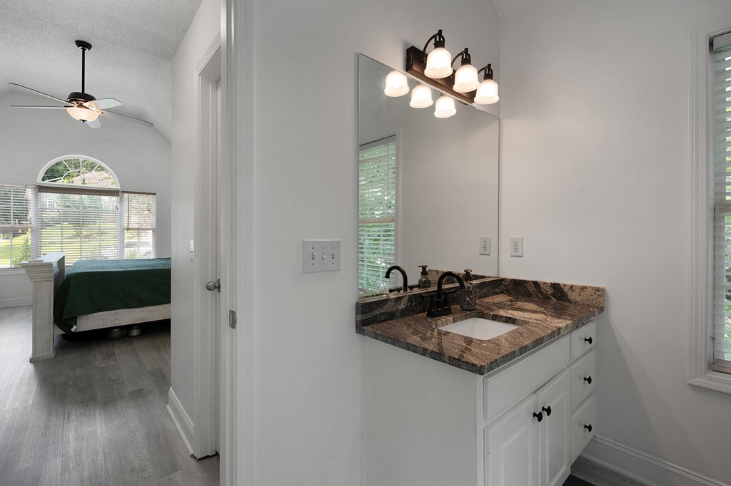 531 Philadelphia Drive Property Photo 27