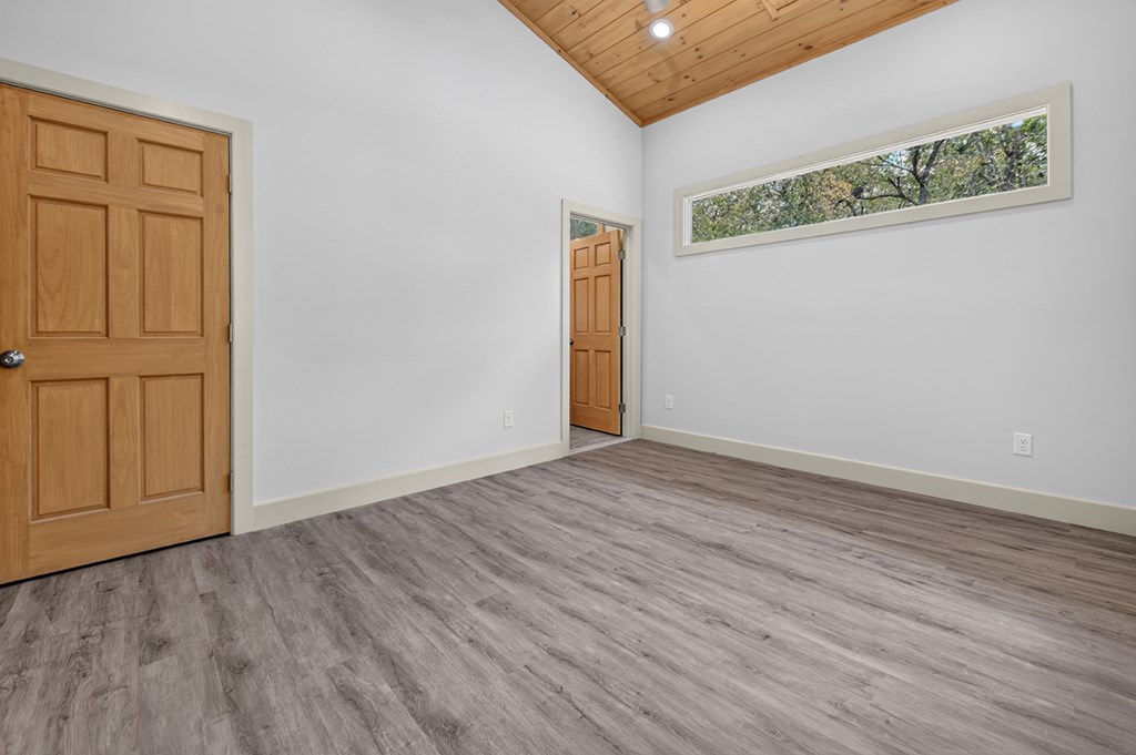2125 Shady Grove Road Property Photo 29