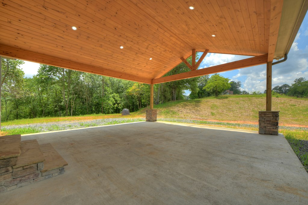 2125 Shady Grove Road Property Photo 38