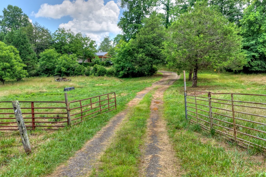 2125 Shady Grove Road Property Photo 54
